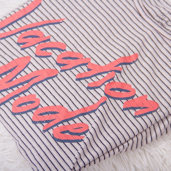 Vacay Mode Zoe + Liv Tank - Picture 4 of 5